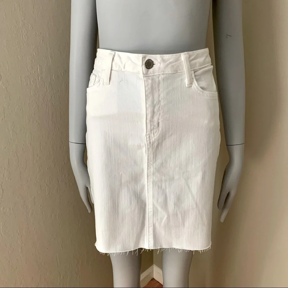 JUST BLACK White Denim Stretch Cotton Raw Hem Skirt Style # CD132K Size Small - Picture 10 of 16